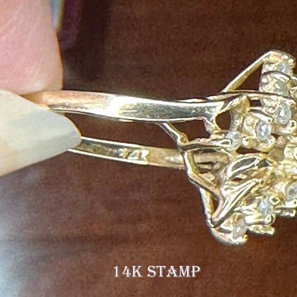 Vintage 14K Yellow Gold Diamond Cluster Ring – Size 4.5 – Cocktail - Picture 6 of 11